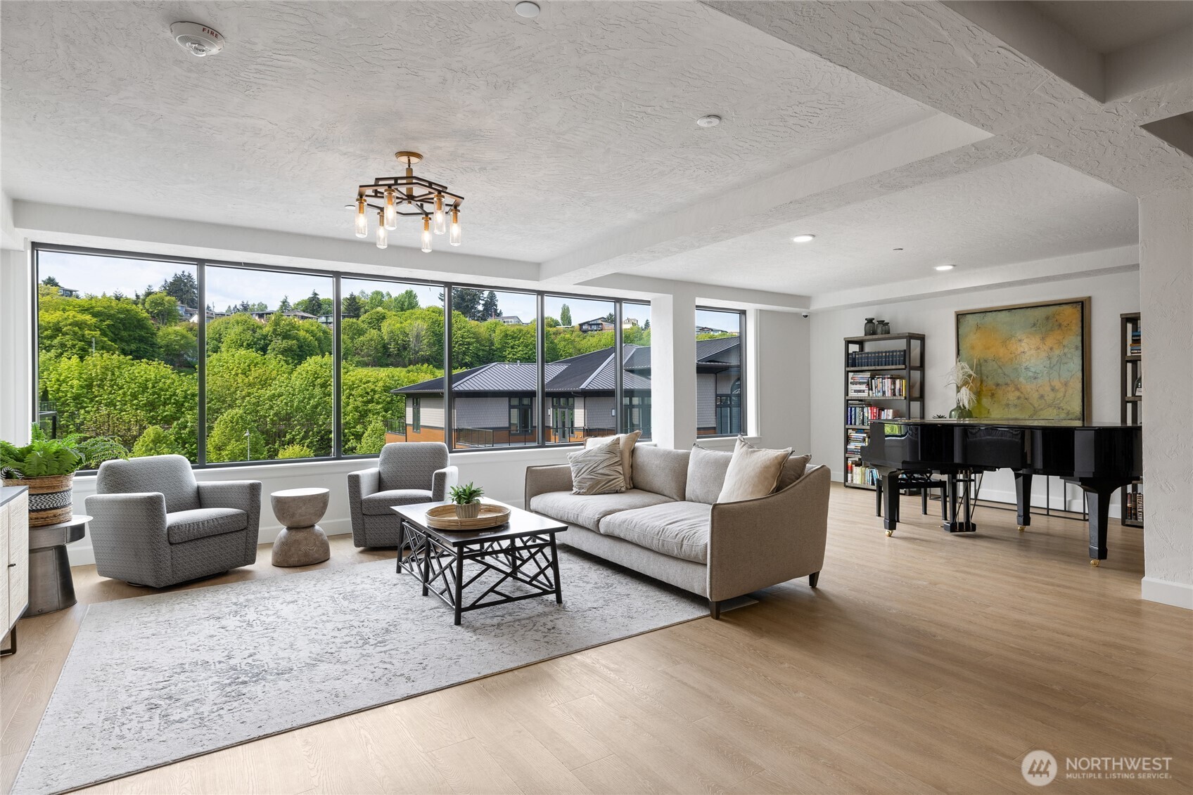 4907 Main Street #814, Tacoma, WA 98407