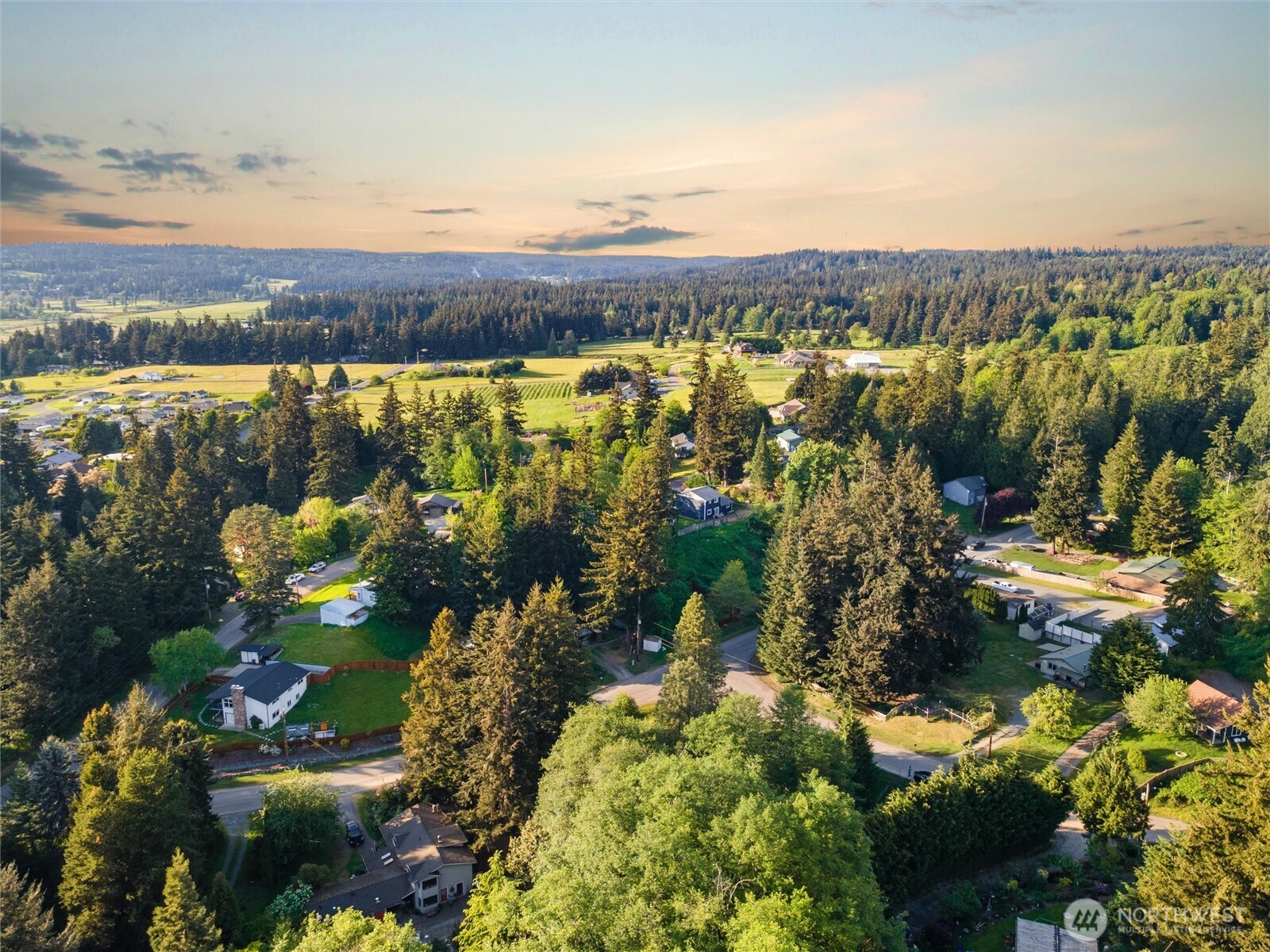 2844 Sunlight Drive , Clinton, WA 98236