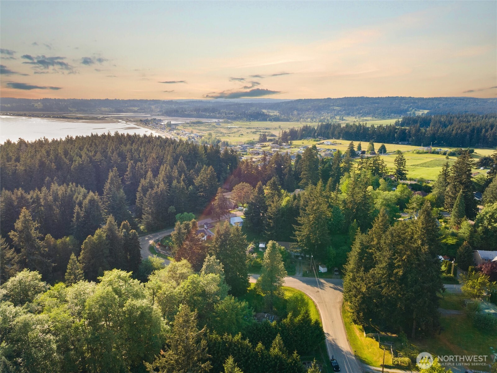 2844 Sunlight Drive , Clinton, WA 98236