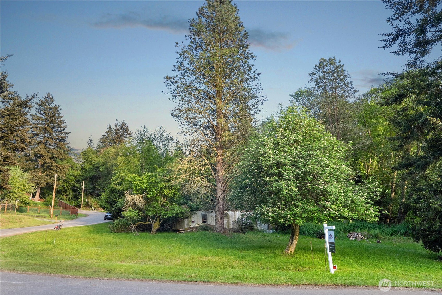 2844 Sunlight Drive , Clinton, WA 98236
