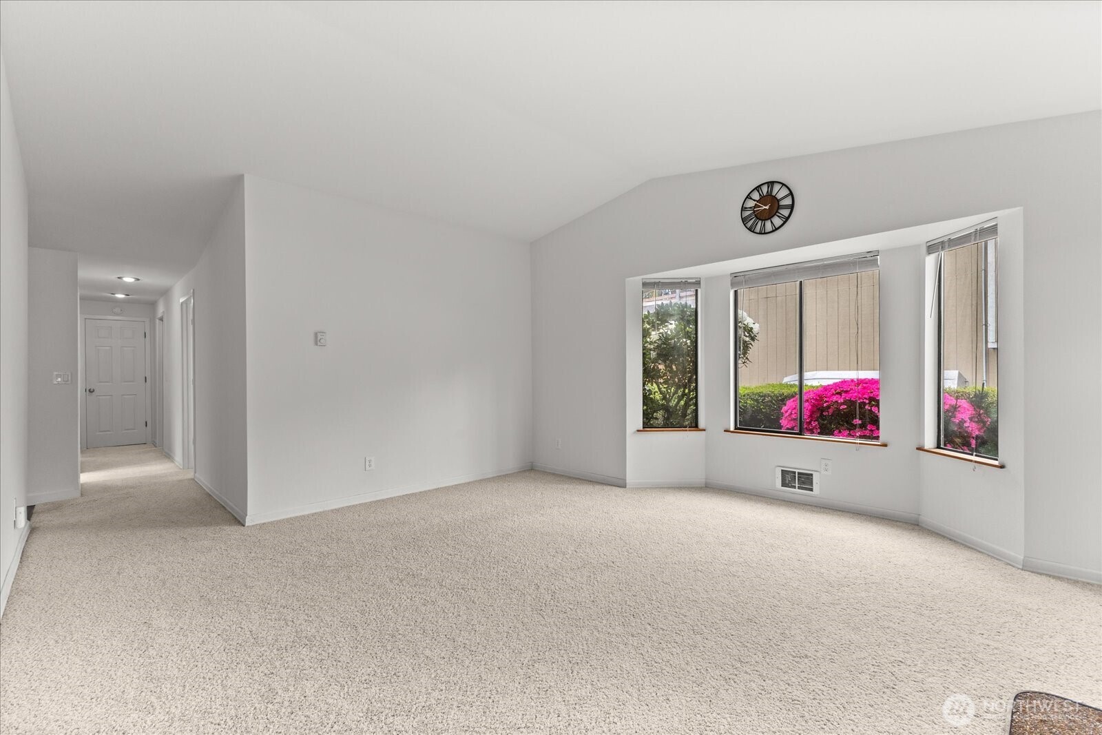 21653 SE 268th Street , Maple Valley, WA 98038