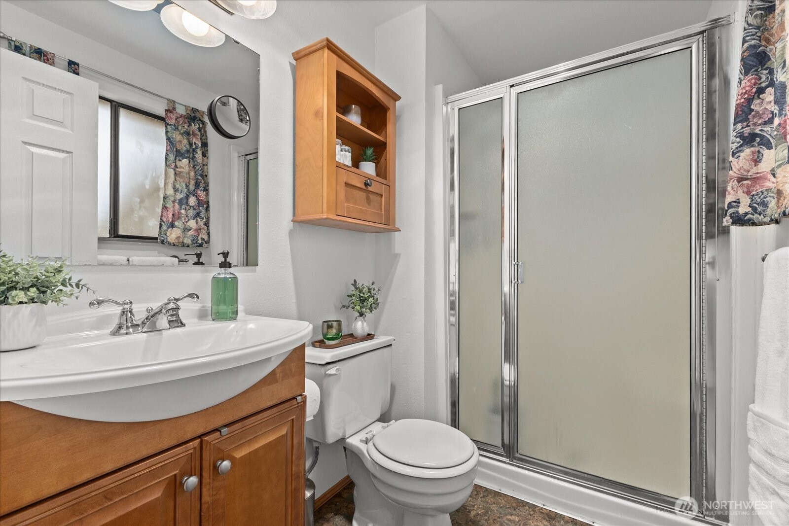 21653 SE 268th Street , Maple Valley, WA 98038