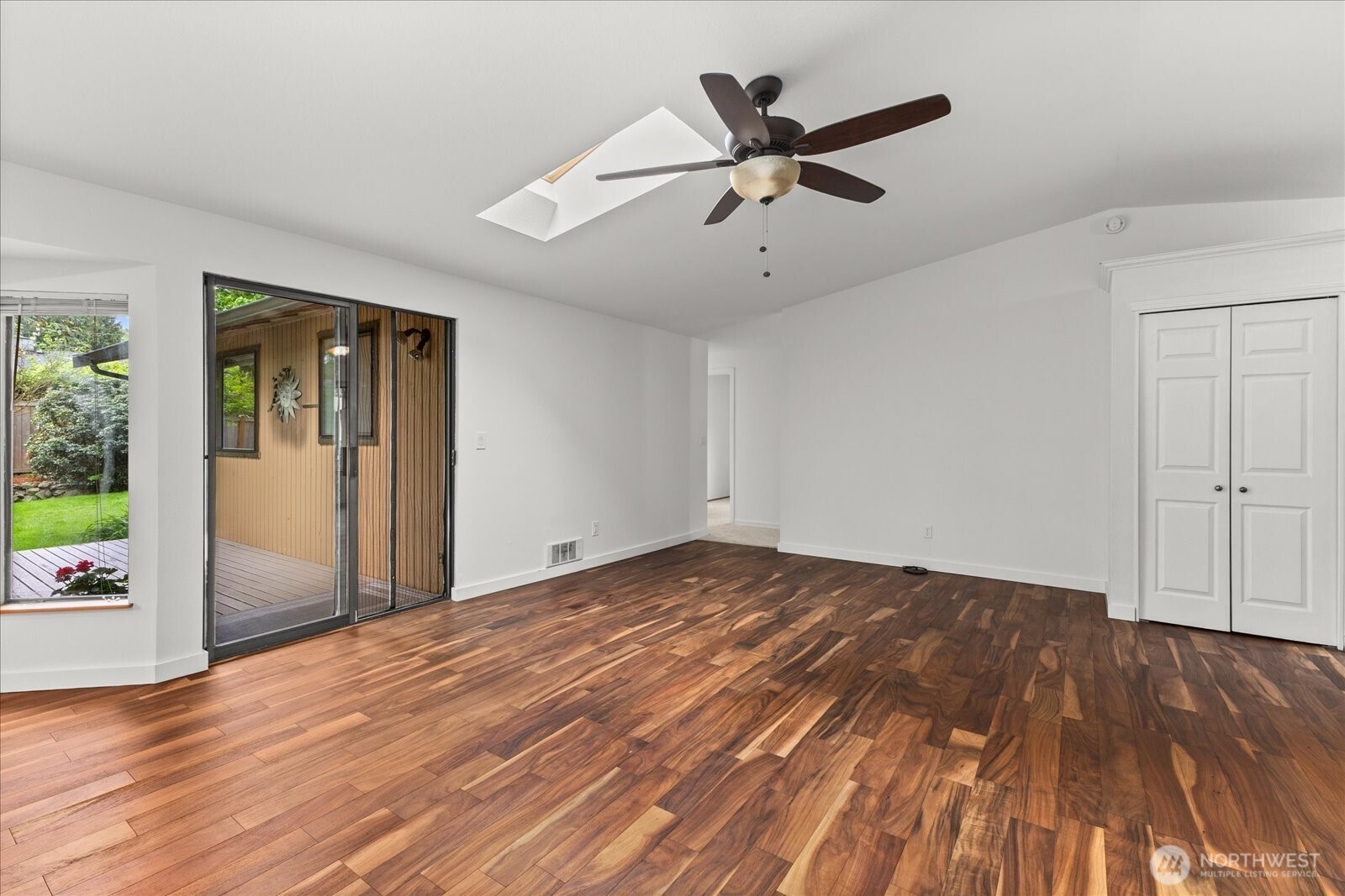 21653 SE 268th Street , Maple Valley, WA 98038
