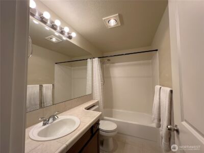 11527 HWY99 #D 303, Everett, WA 98204 - Photo 14