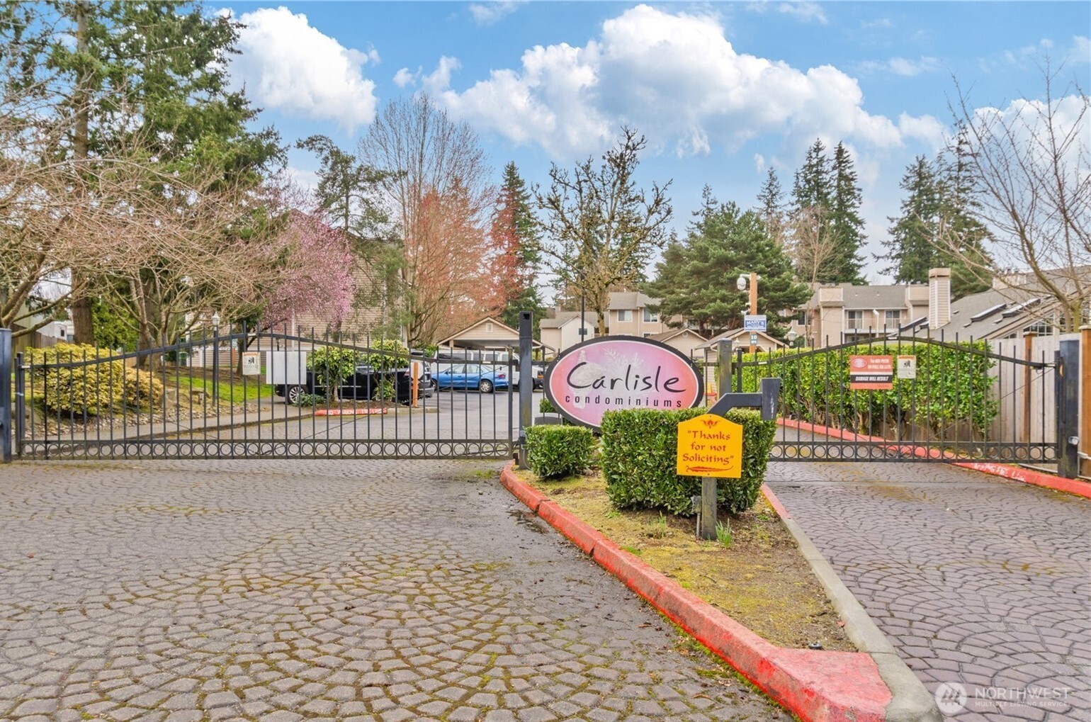 11527 HWY99 #D 303, Everett, WA 98204