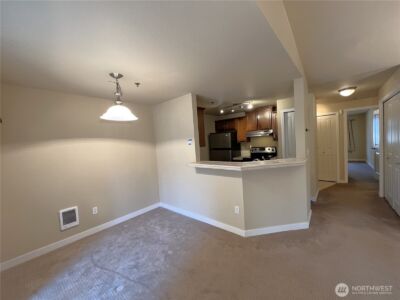 11527 HWY99 #D 303, Everett, WA 98204 - Photo 8