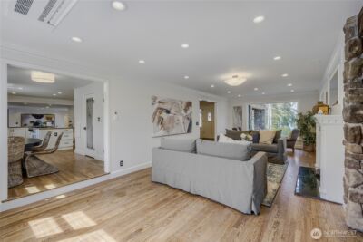 16066 NE Inglewood Road , Kenmore, WA 98028 - Photo 12