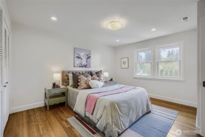 16066 NE Inglewood Road , Kenmore, WA 98028 - Photo 26