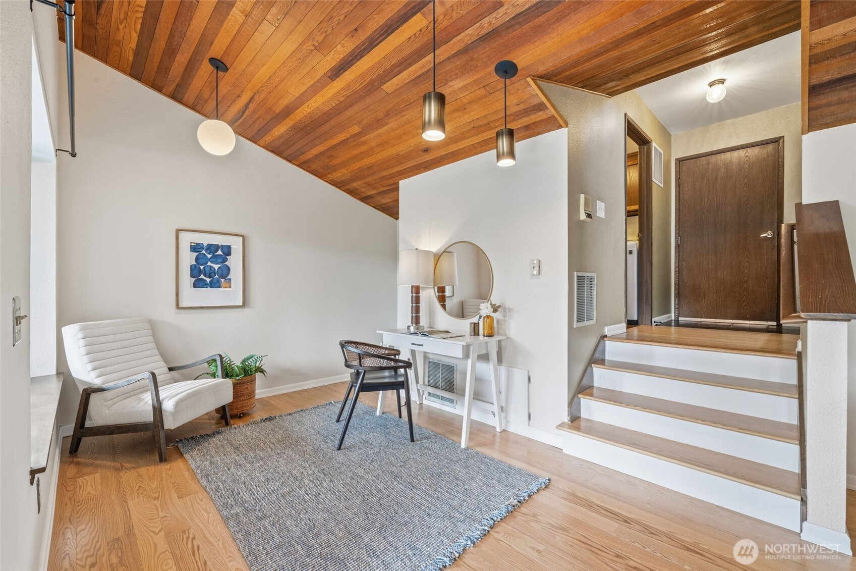 4019 52nd Place SW, Seattle, WA 98116