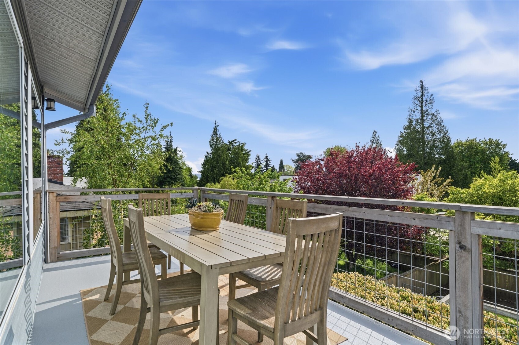 4019 52nd Place SW, Seattle, WA 98116