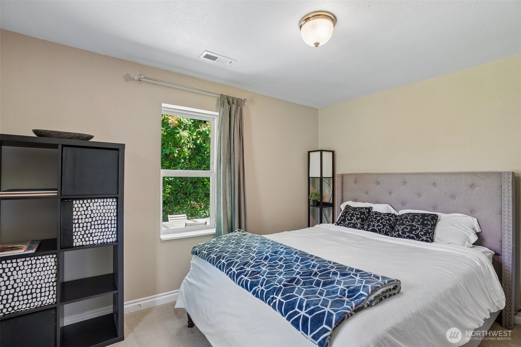 9810 NE 3rd Street , Vancouver, WA 98664