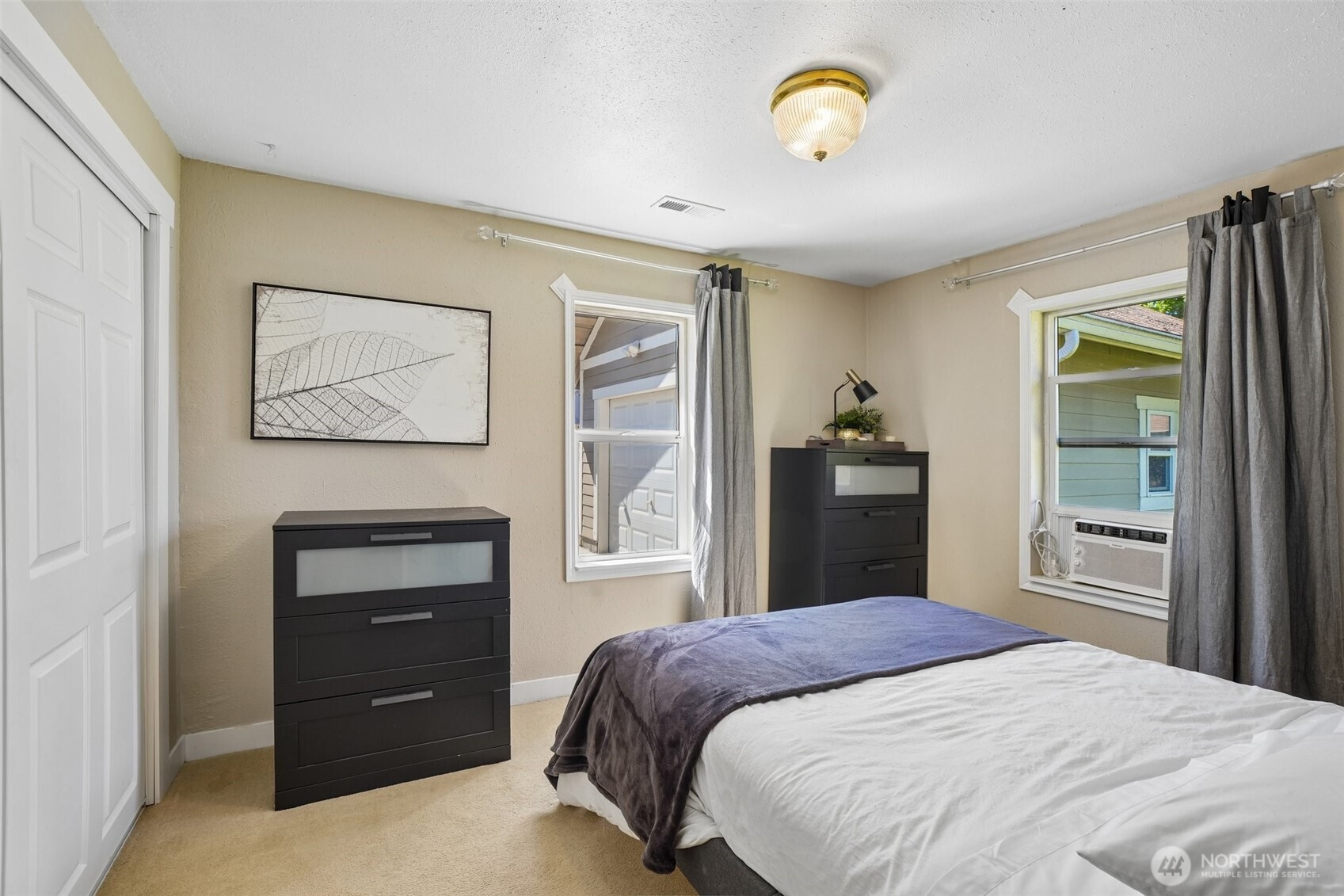9810 NE 3rd Street , Vancouver, WA 98664