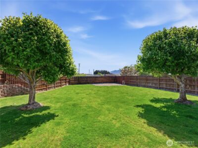 573 S James Avenue , East Wenatchee, WA 98802 - Photo 32