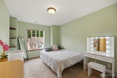 1047 215th Place SE, Bothell, WA 98021 - Photo 19