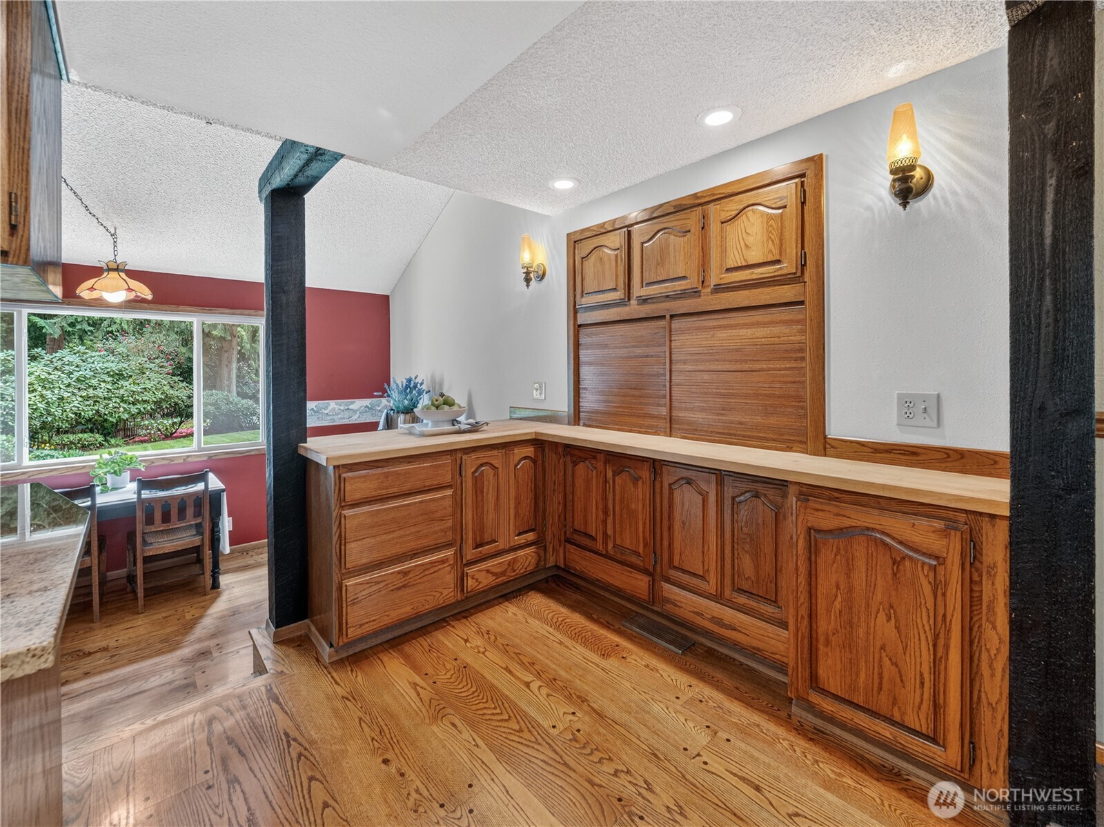 3306 217th Place SE, Sammamish, WA 98075