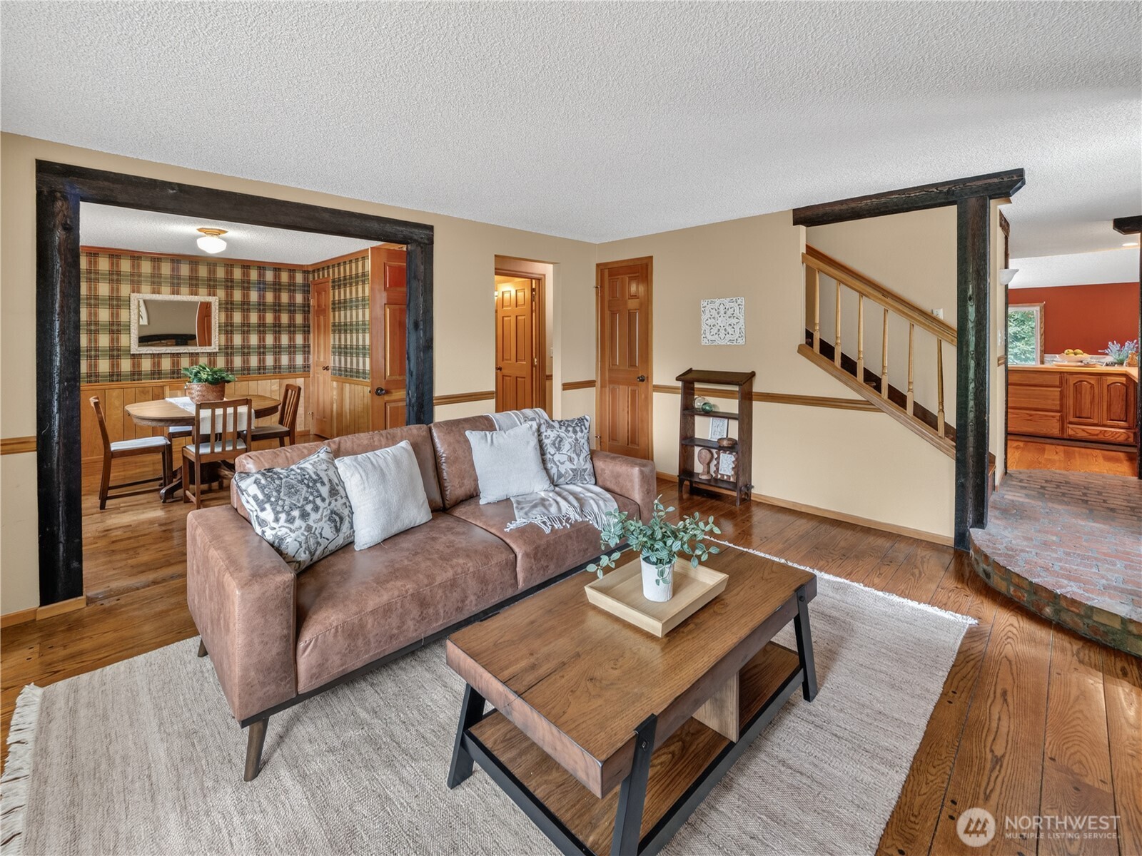 3306 217th Place SE, Sammamish, WA 98075