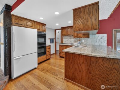 3306 217th Place SE, Sammamish, WA 98075 - Photo 9