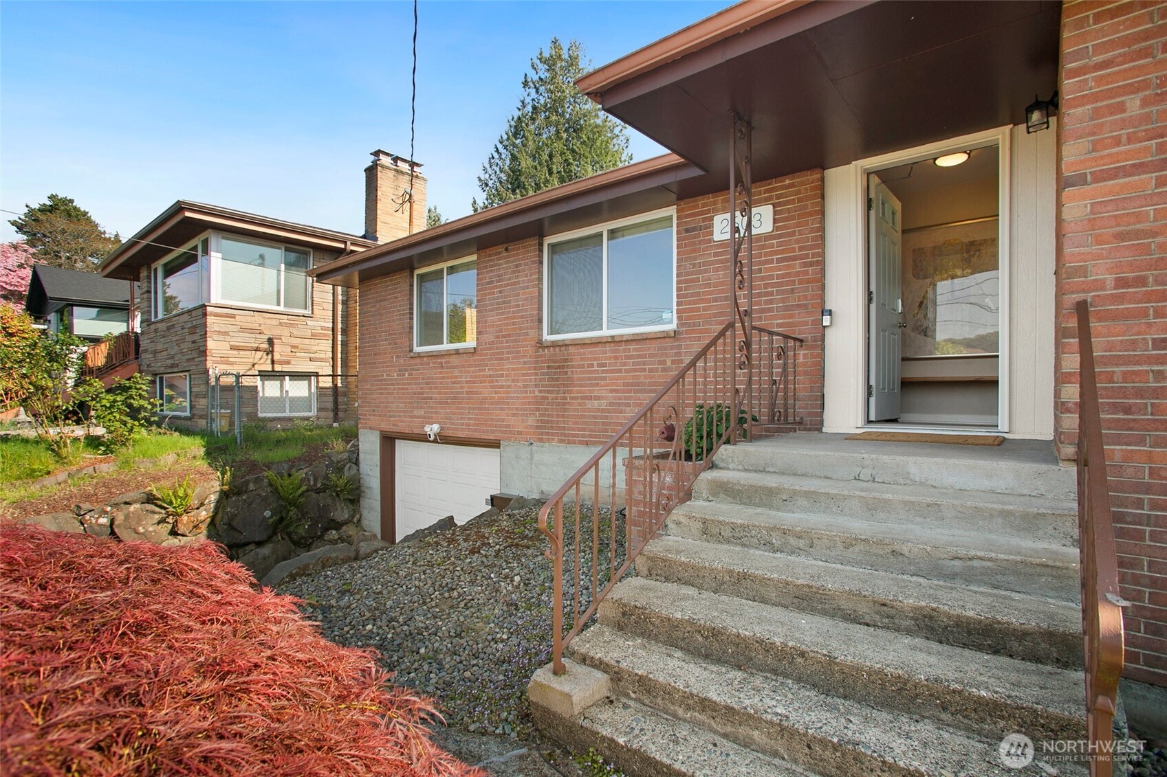 2503 S Edmunds Street , Seattle, WA 98108