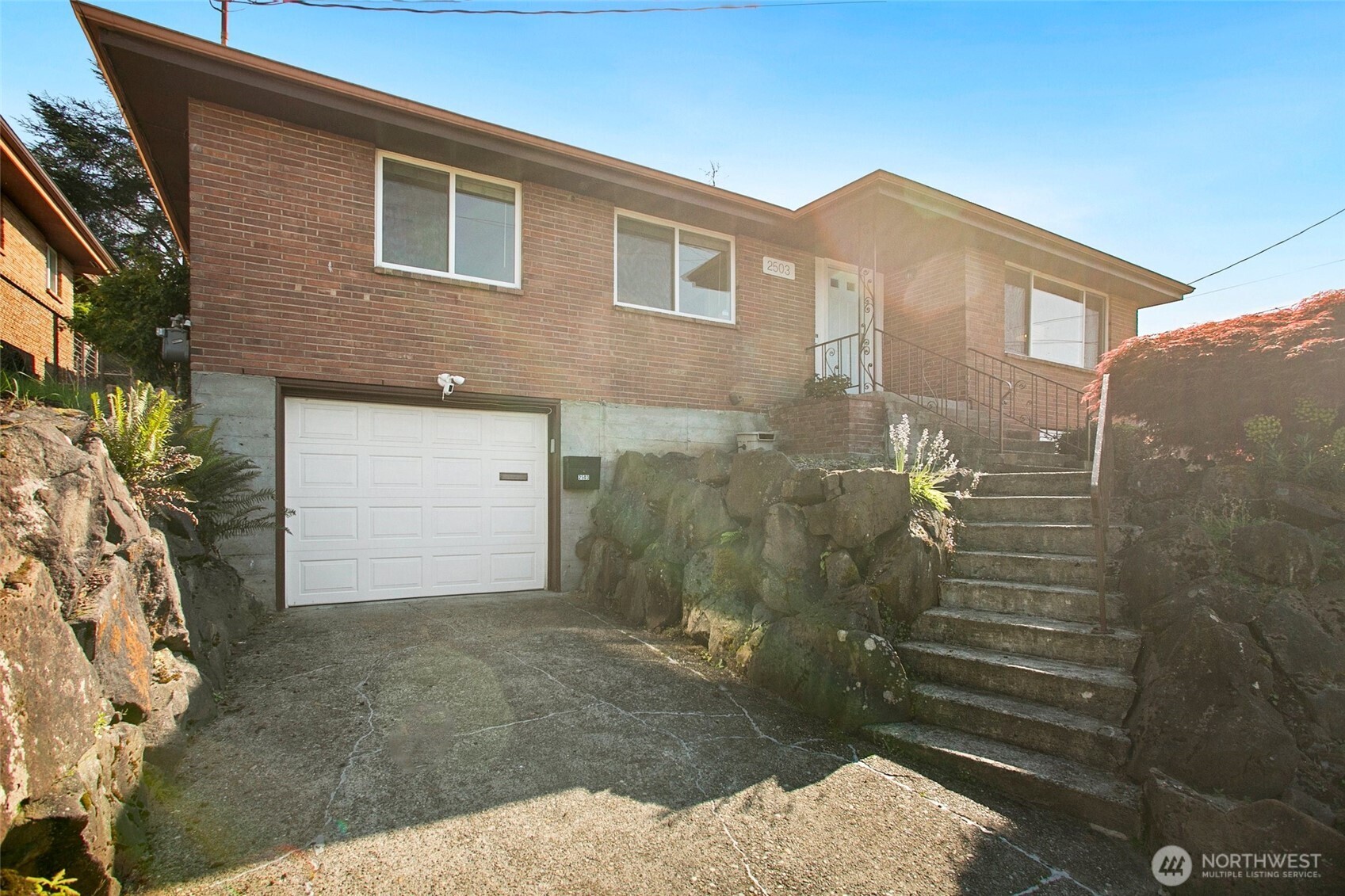 2503 S Edmunds Street , Seattle, WA 98108