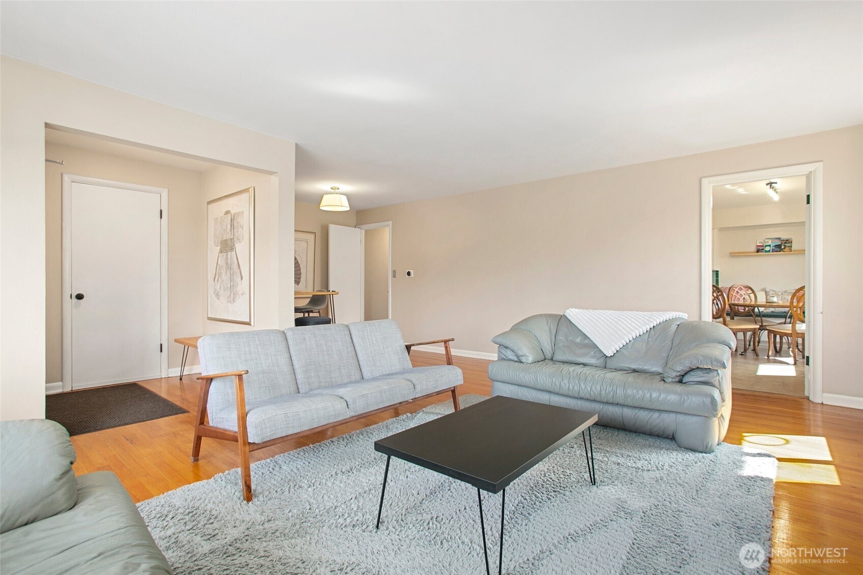 2503 S Edmunds Street , Seattle, WA 98108