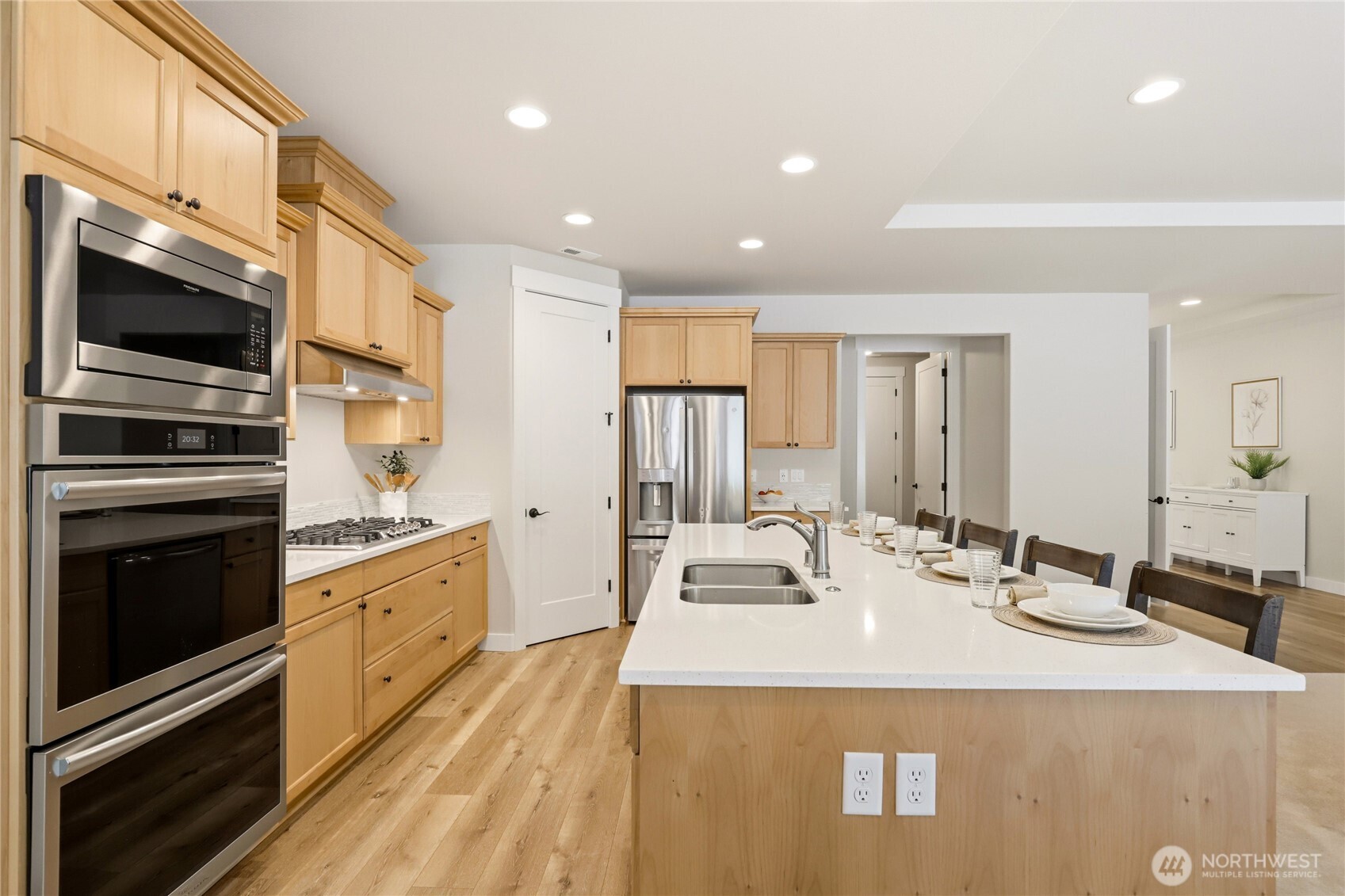 5487 Skyfall Place NW, Bremerton, WA 98312