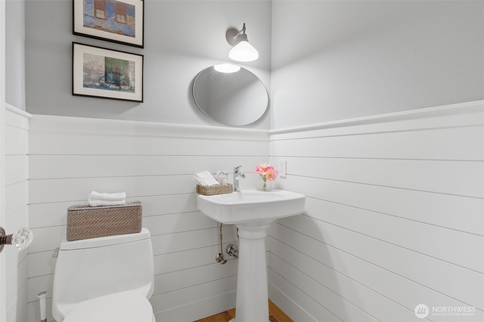 1356 Lena Place NE, Poulsbo, WA 98370