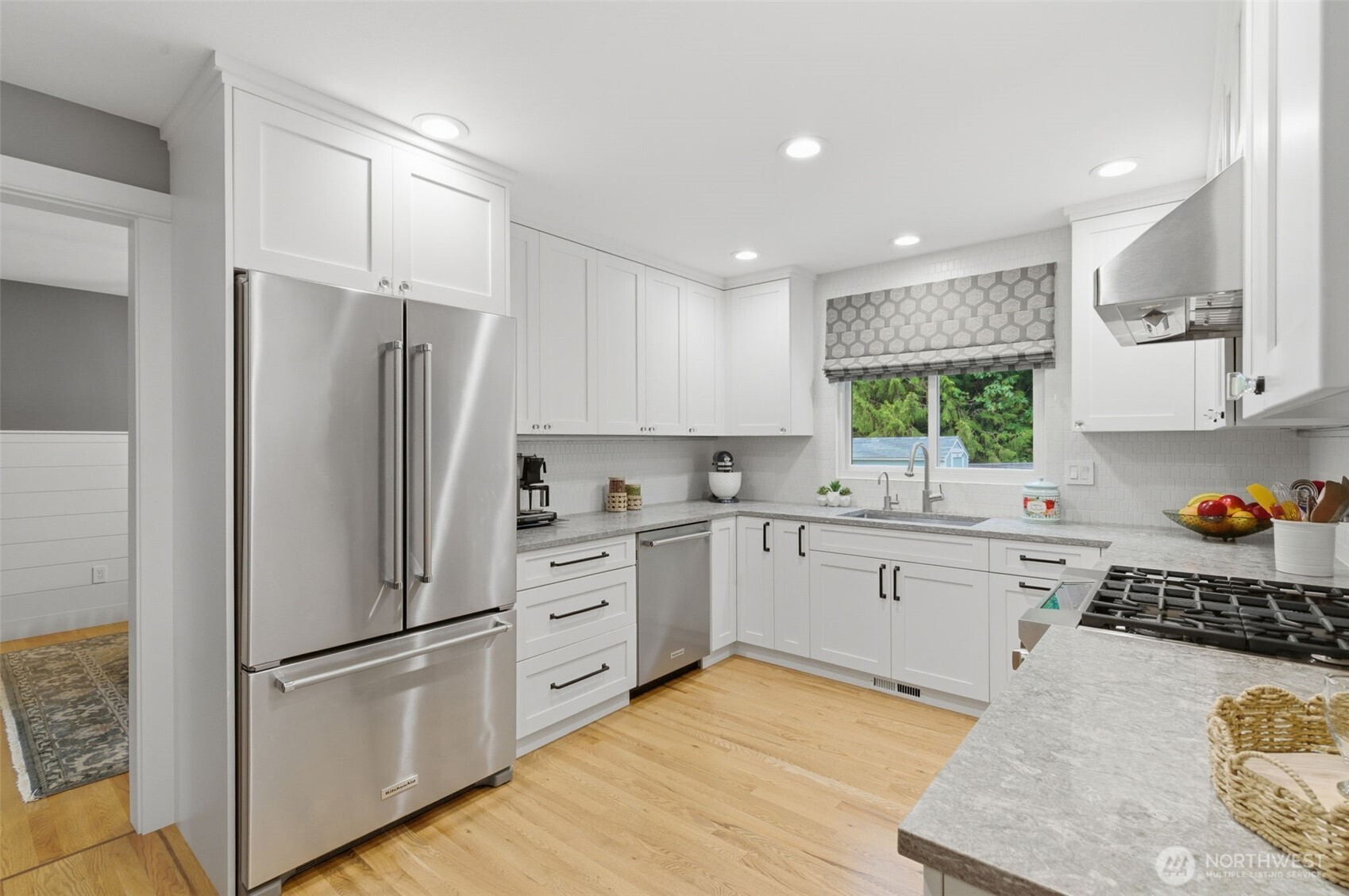 1356 Lena Place NE, Poulsbo, WA 98370