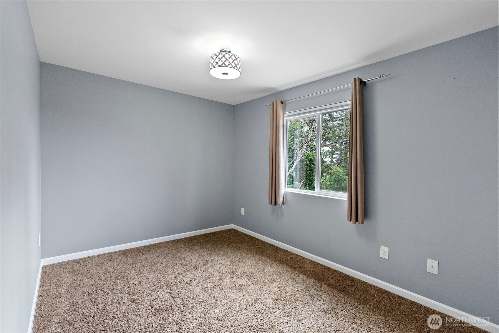 2368 Sand Dollar Road W, Bremerton, WA 98312