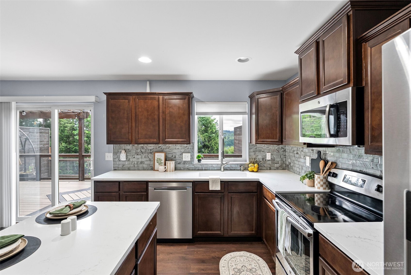 2368 Sand Dollar Road W, Bremerton, WA 98312