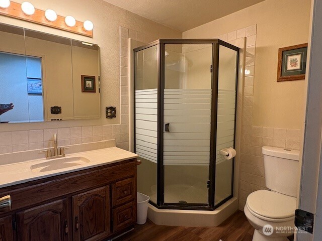 23 W Hale Avenue , Omak, WA 98841