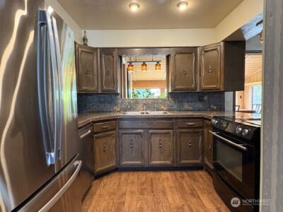 23 W Hale Avenue , Omak, WA 98841 - Photo 7