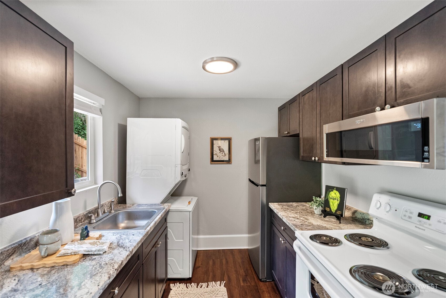 3226 Halverson Avenue , Bremerton, WA 98310