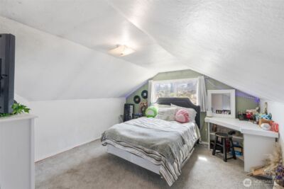905 W 11th Street , Port Angeles, WA 98363 - Photo 12