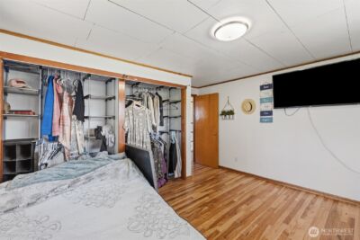 905 W 11th Street , Port Angeles, WA 98363 - Photo 15