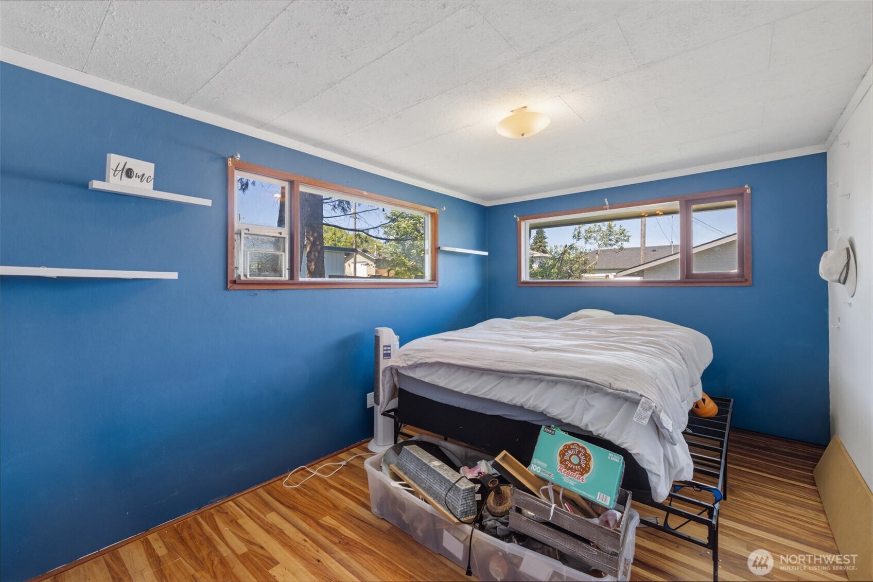 905 W 11th Street , Port Angeles, WA 98363