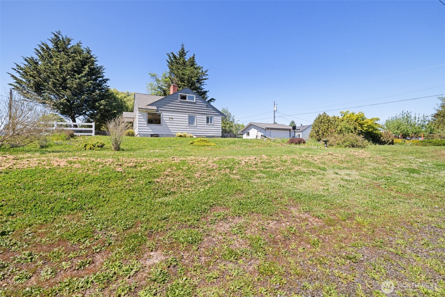 905 W 11th Street , Port Angeles, WA 98363