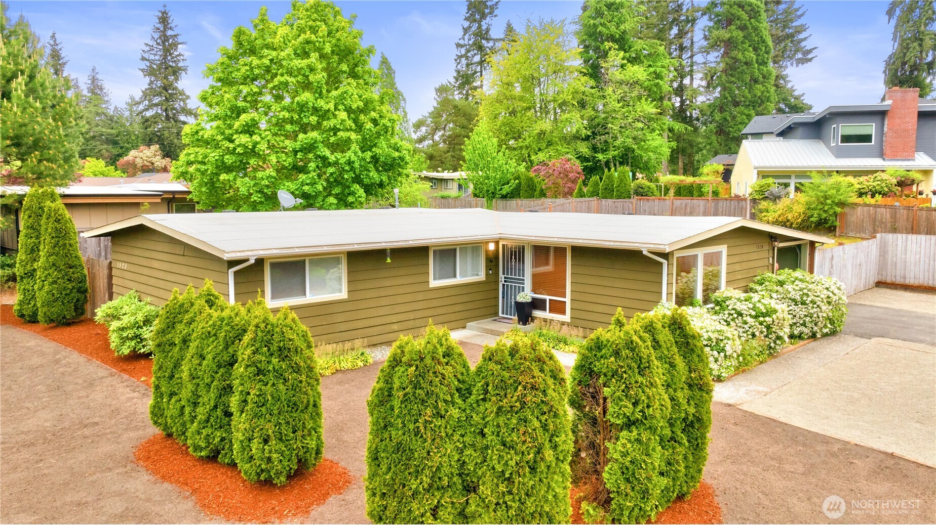 1520 143rd Avenue SE #98007, Bellevue, WA 98007