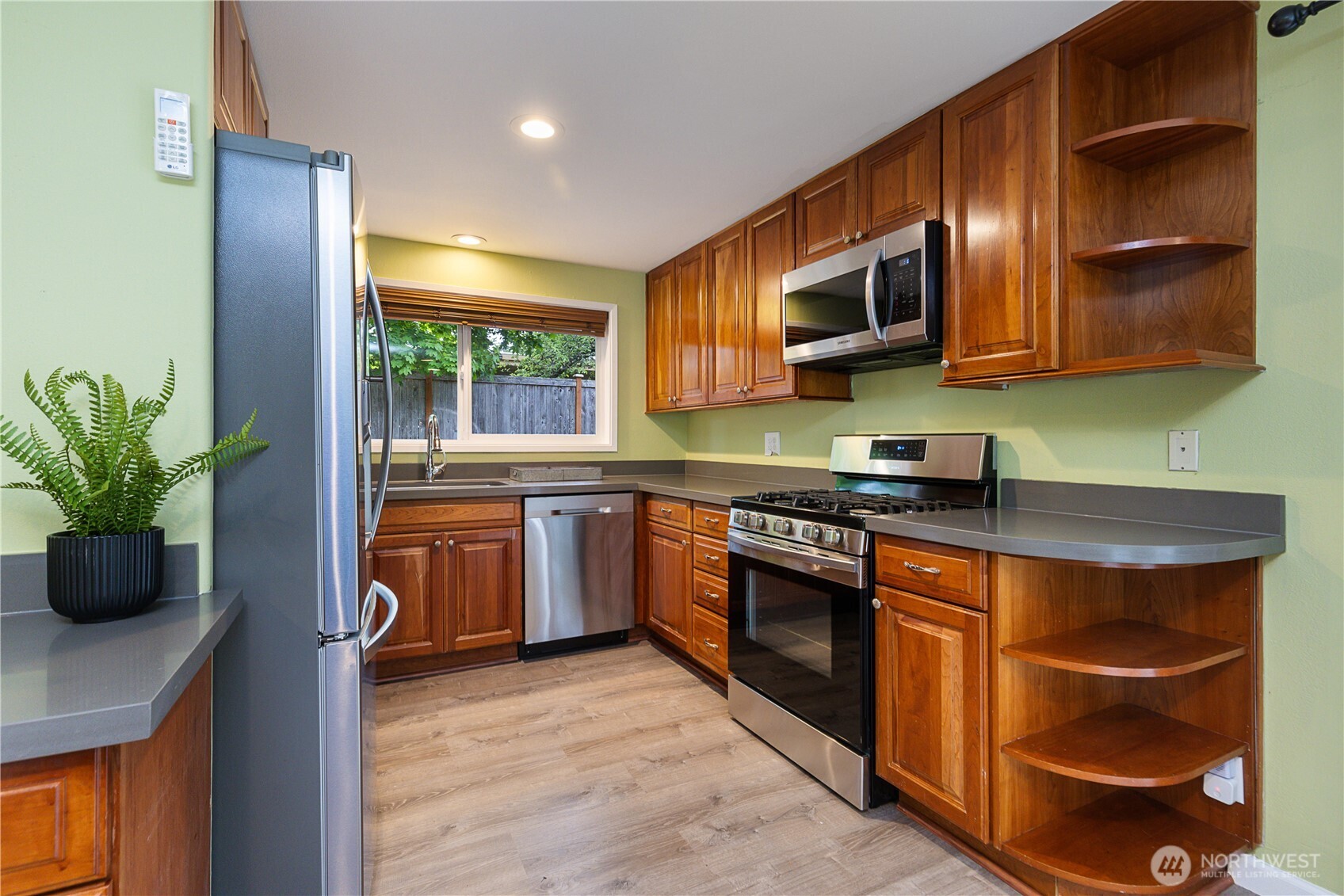 1520 143rd Avenue SE #98007, Bellevue, WA 98007