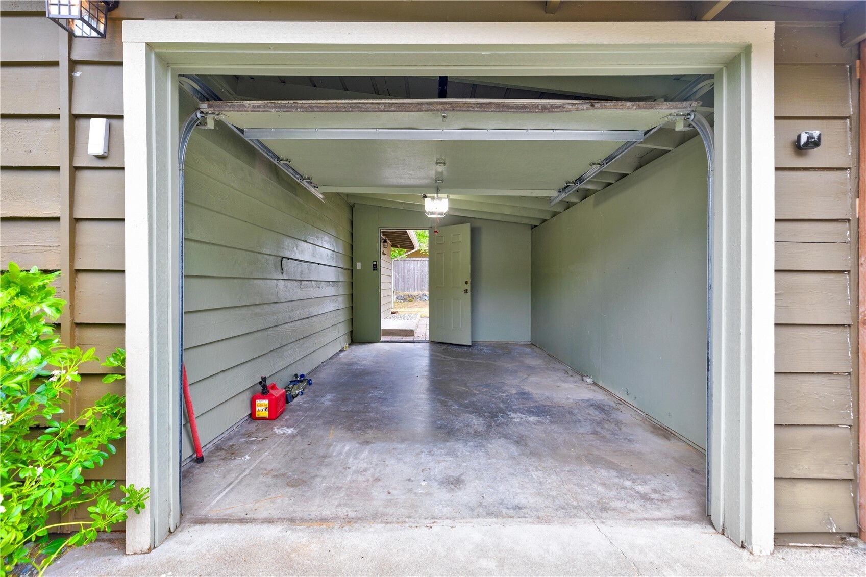 1520 143rd Avenue SE #98007, Bellevue, WA 98007