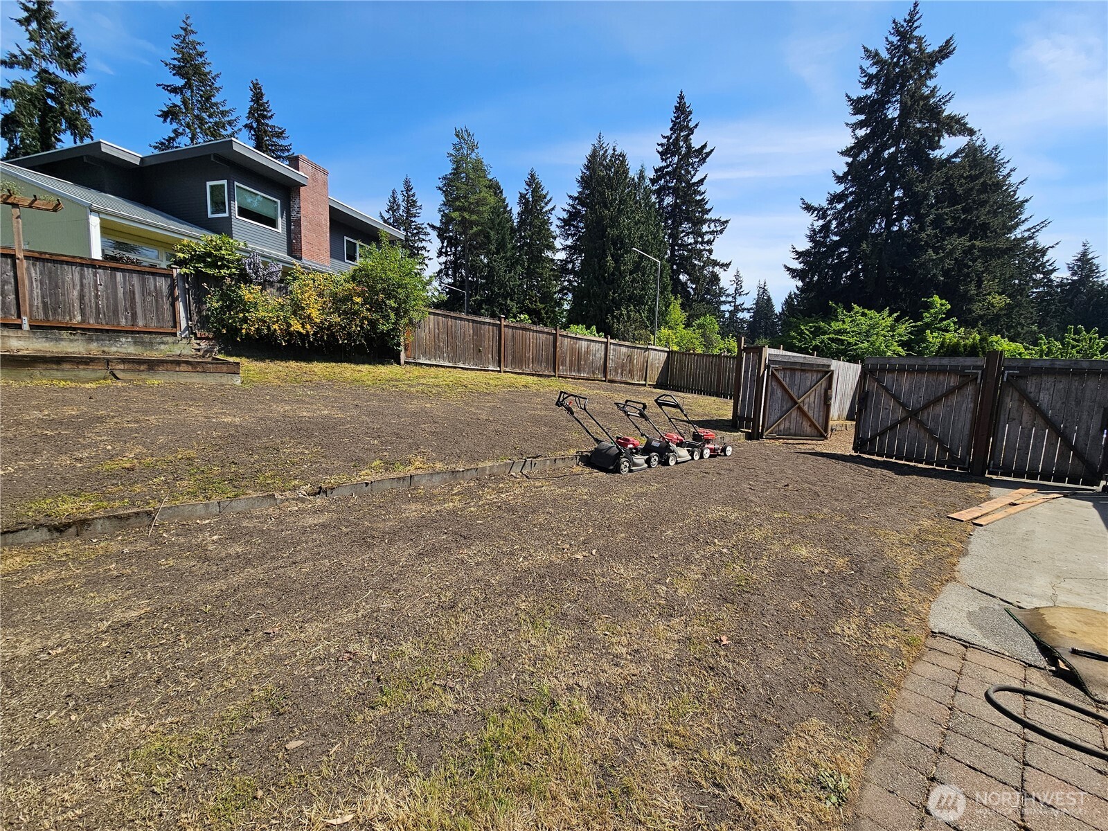 1520 143rd Avenue SE #98007, Bellevue, WA 98007