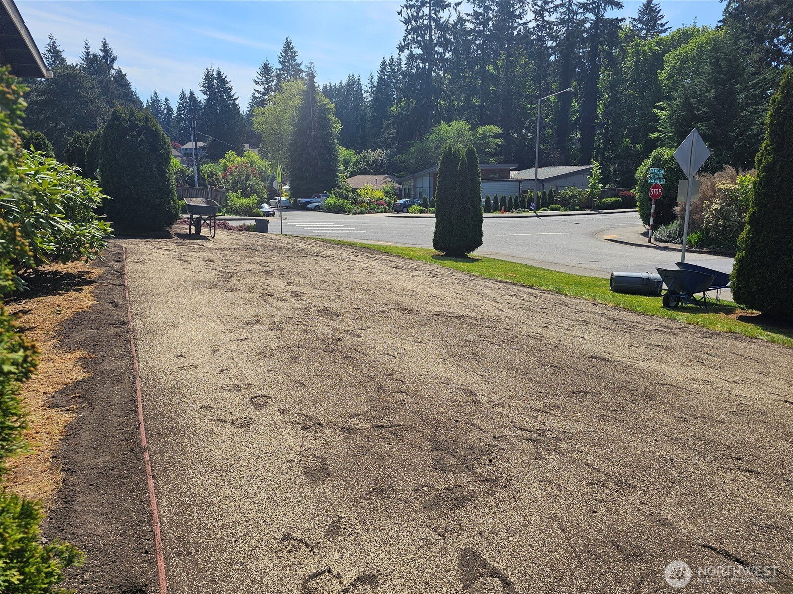1520 143rd Avenue SE #98007, Bellevue, WA 98007