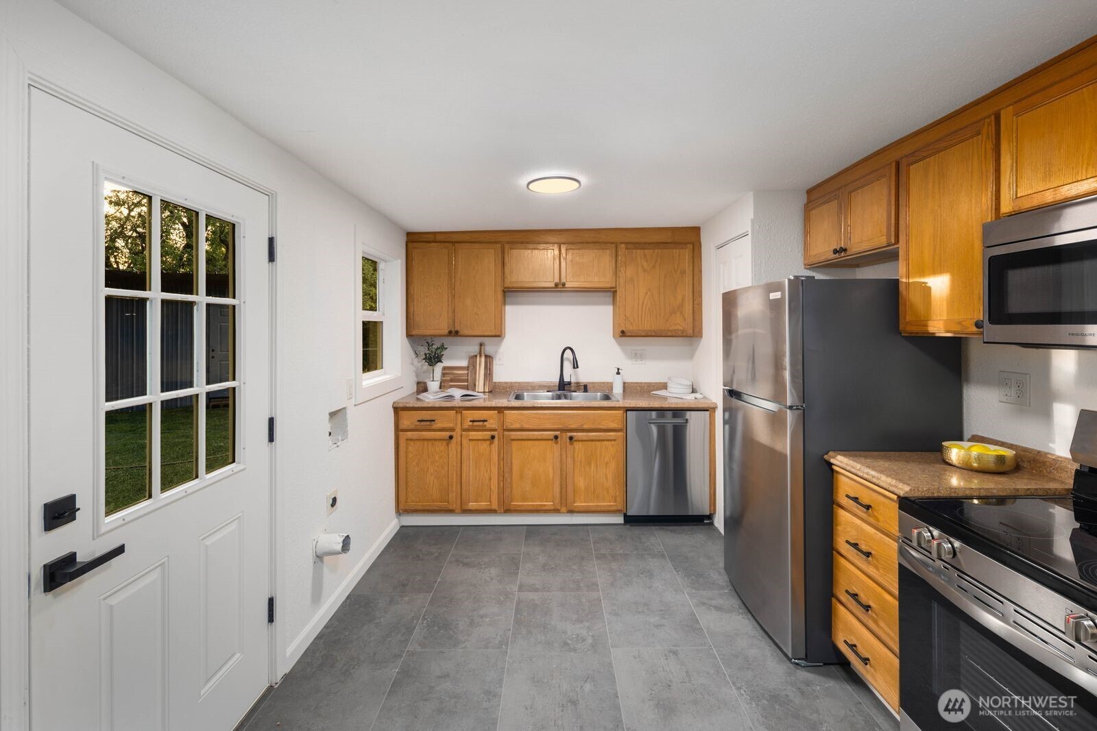 5002 S Trafton Street , Tacoma, WA 98409-7144