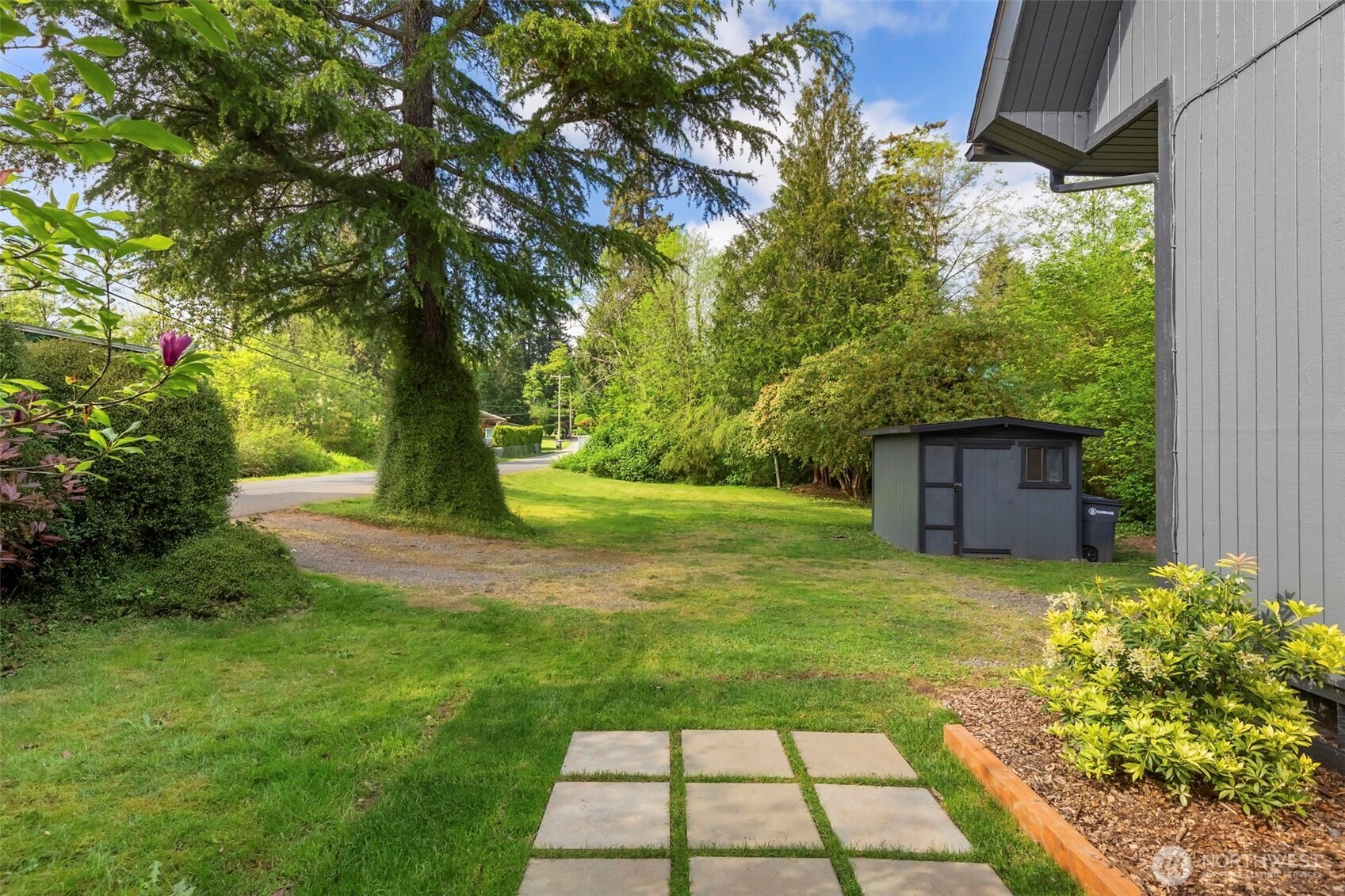 26120 220th Avenue SE, Maple Valley, WA 98038