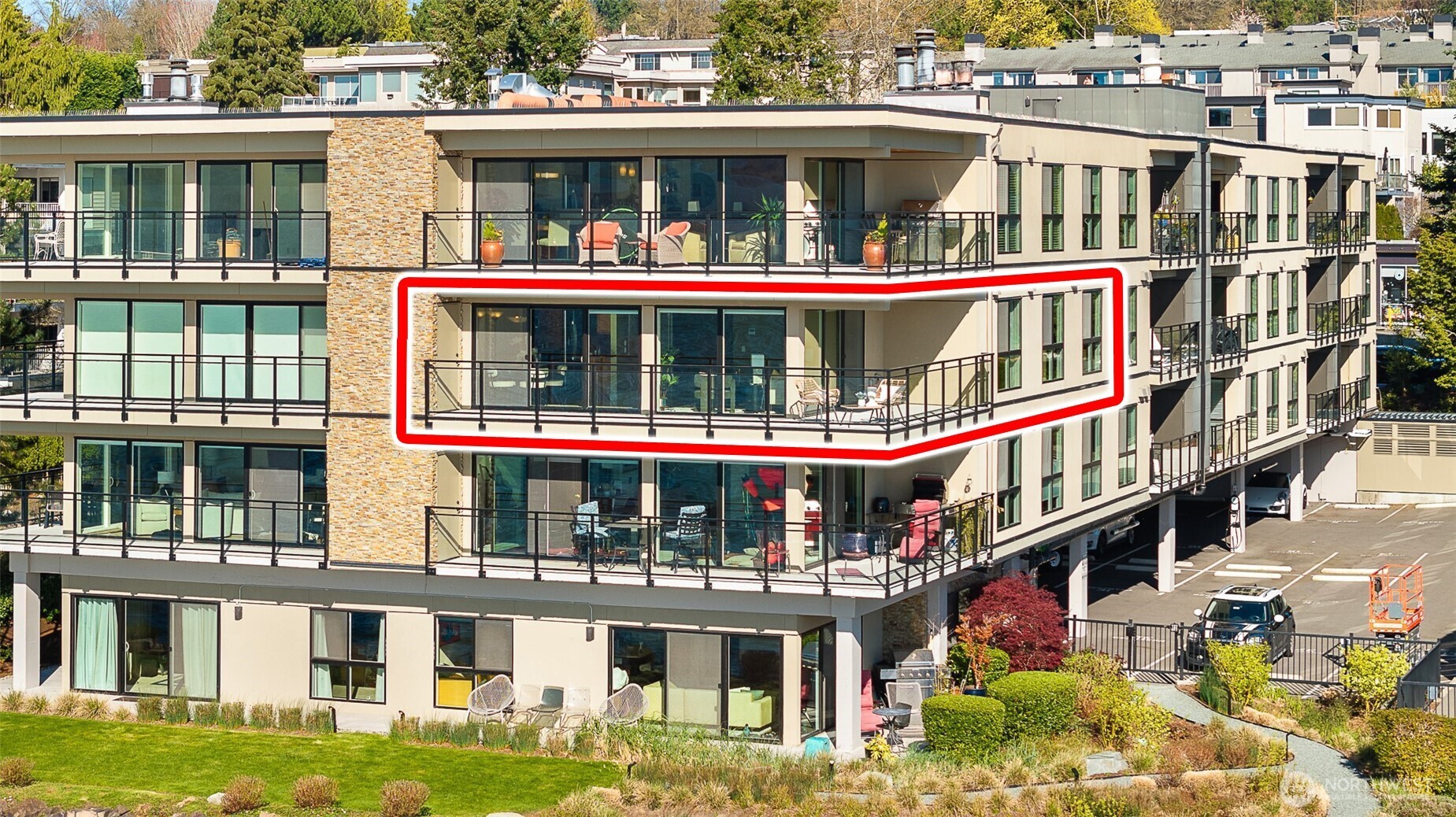 6401 Lake WA Blvd NE #308, Kirkland, WA 98033