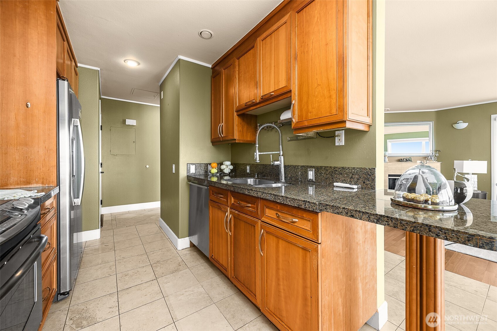 6401 Lake WA Blvd NE #308, Kirkland, WA 98033
