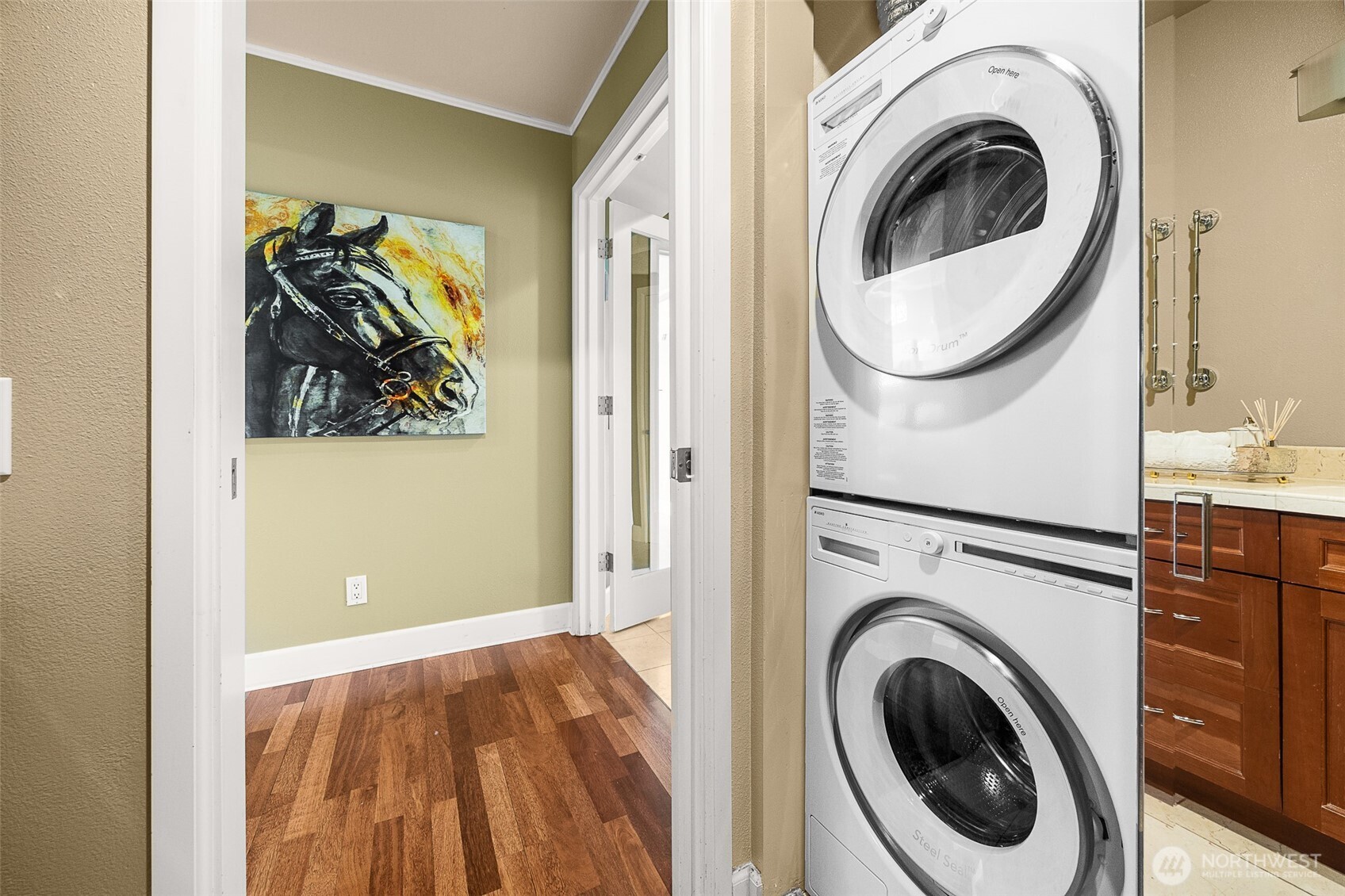 6401 Lake WA Blvd NE #308, Kirkland, WA 98033
