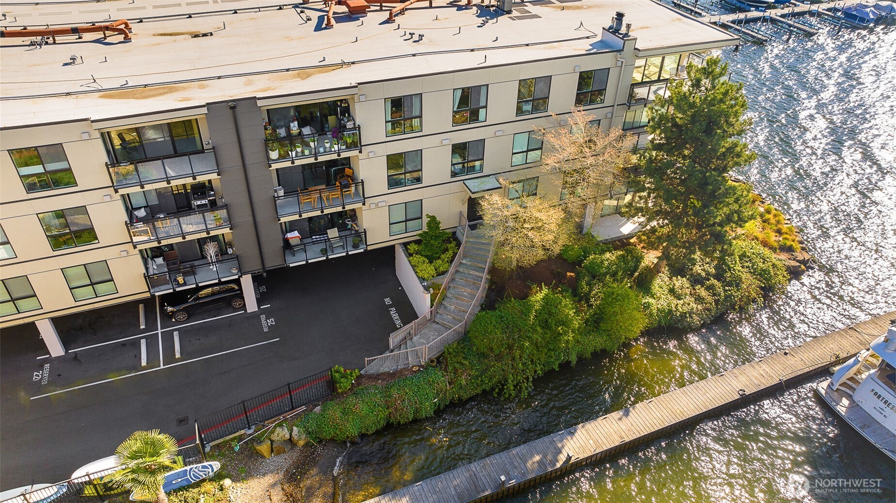 6401 Lake WA Blvd NE #308, Kirkland, WA 98033