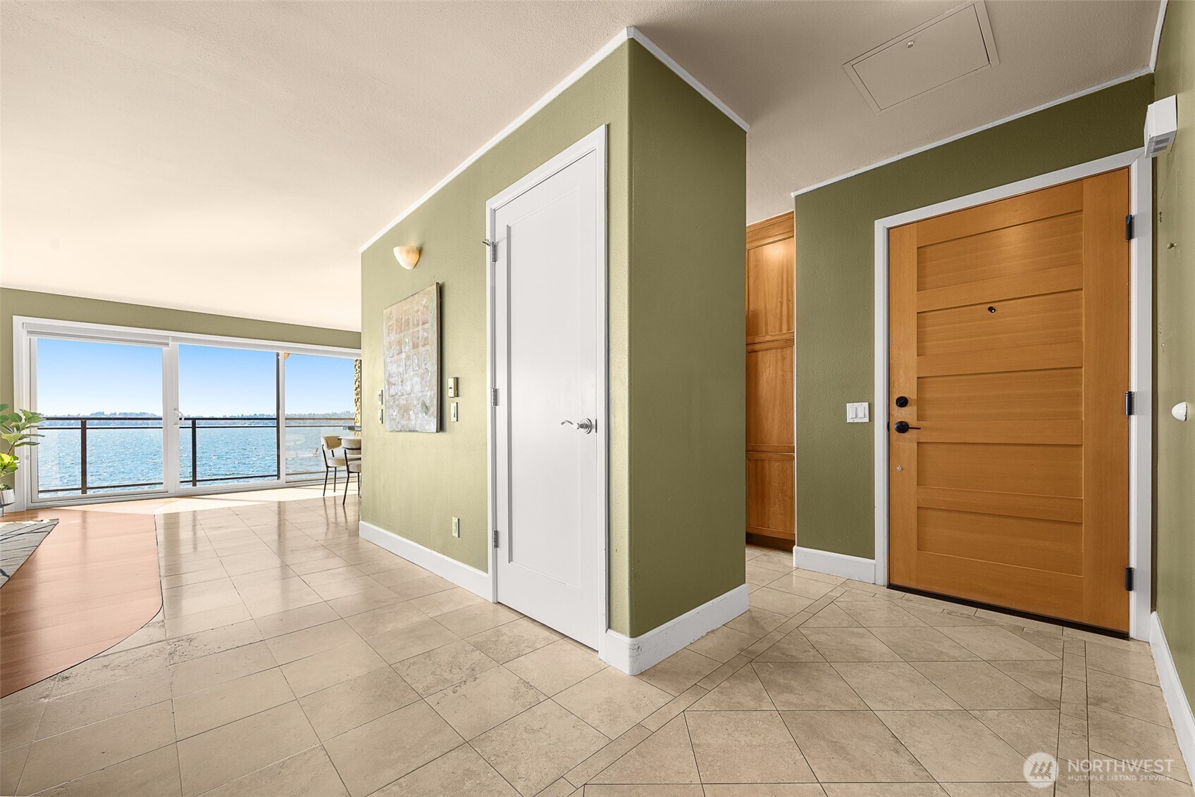 6401 Lake WA Blvd NE #308, Kirkland, WA 98033