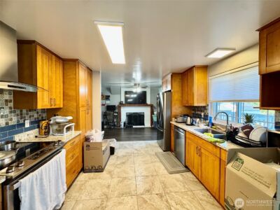 7711 40th Avenue Ct E, Tacoma, WA 98443-1864 - Photo 9