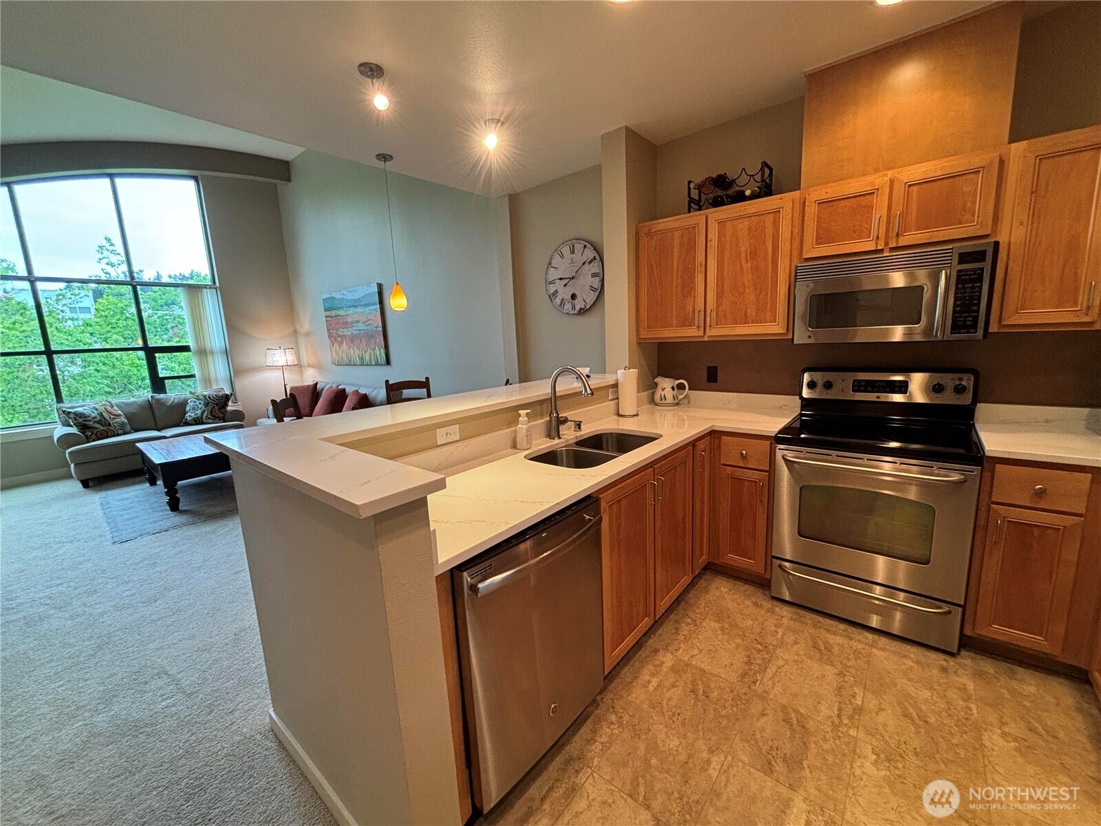 16275 NE 85th Street #414, Redmond, WA 98052